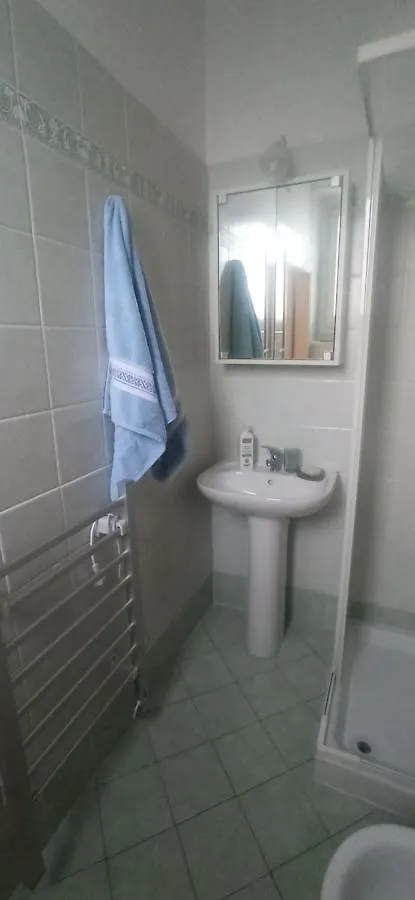 B&B Ginestra Lastra a Signa Bed & Breakfast